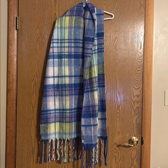 Steve Madden Accessories - NWT Steve Madden Plaid Blue and Green, purple white and pink Scarf
